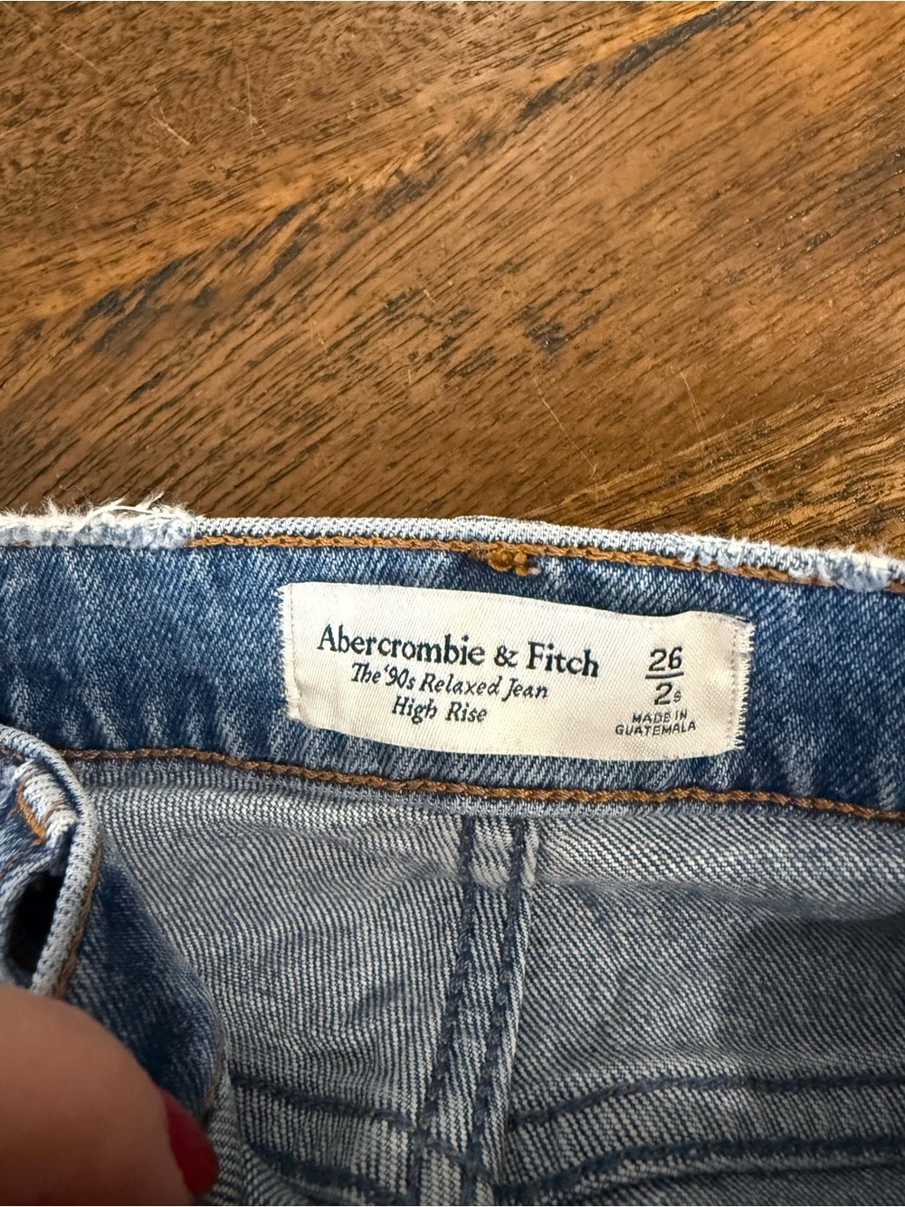 Abercrombie & Fitch High Rise 90s Relaxed Jean - Picture 8 of 8